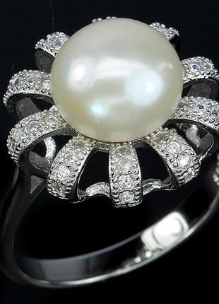 Серебряное кольцо с натуральными жемчугом