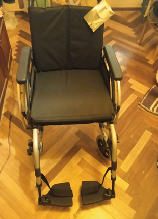 Инвалидная коляска Basix2