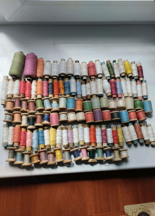 Продам нитки для шитья