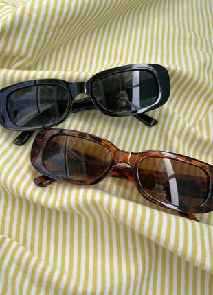 Солнцезащитные очки в ретро стиле
