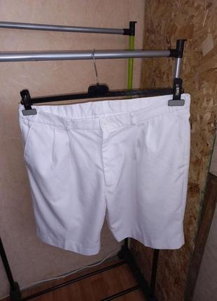 Белоснежные шорты 48-50 размер