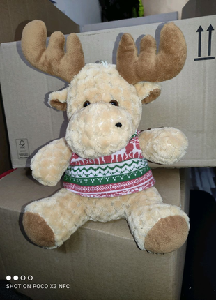 Олень лось м'яка іграшка в новорічному светрі з Європи