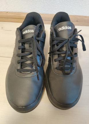 Кросовки adidas