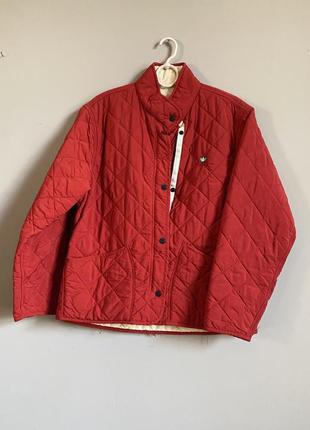 Красная куртка стеганка .брендовая murphy&nye белая внутри