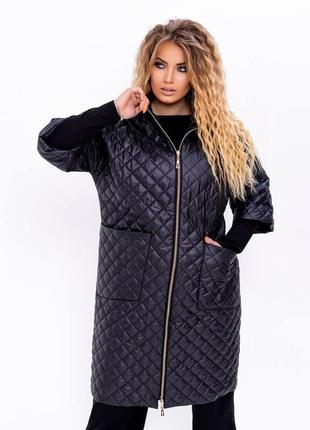Женская куртка-пальто из плащевки черного цвета р.66 377536