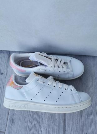 Шкіряні білі кросівки adidas stan smith, кеди