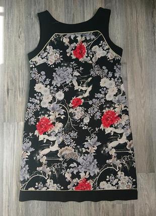 Красивое платье в цветы р.42/44 сарафан