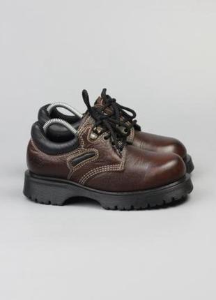 Кожаные ботинки мартенсы англия dr.martens 8734 waterproof