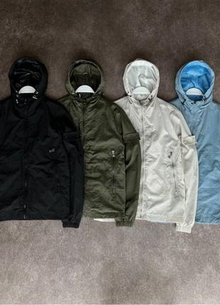 Легка вітровка на підкладці Stone island