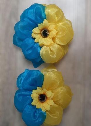 Банты для волос желто-голубые на резинке