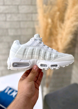 Nike air max clearance 95 triple white womens