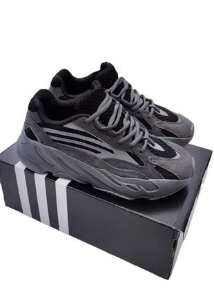 Кросівки Adidas Yeezy Boost 700 Dark Grey Reflective