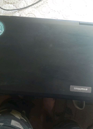 Ноутбук Ноутбук Acer eMachines E725