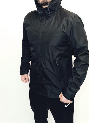 Куртка мужская с капюшоном черная peacocks. размер - м.