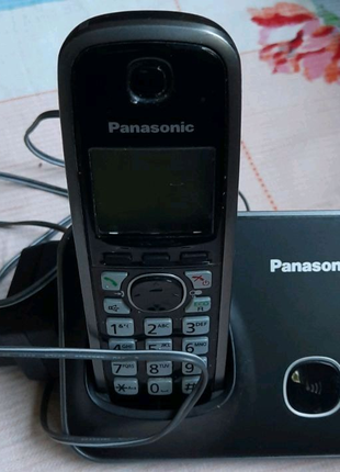 Panasonic KX-TG3711SX — Телефон