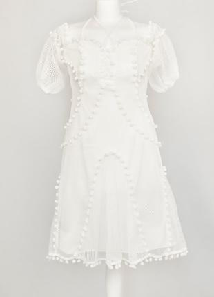 Біле плаття