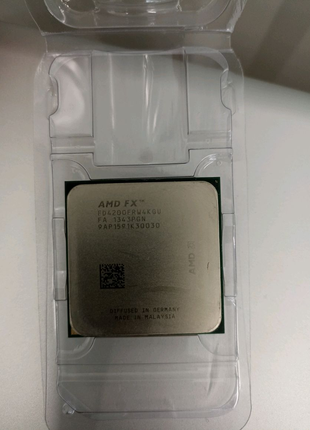 AMD FX 4200 3300/3900 MHz AM3+  8MB L3 4 ядра 4 потоки