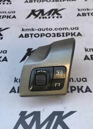 Кнопка керма ліва (мультируль) 13208858. Opel Zafira B Astra H