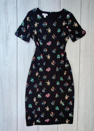 Качественное приталенное стрейчевое платье в цветочек