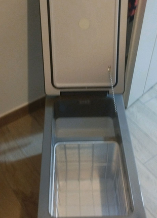 Vevor , Автохолодильник морозилка компресорний, 12, 24 и 220в.