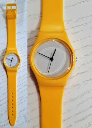 Модные стильные часы, силиконовый ремешок, желтый цвет