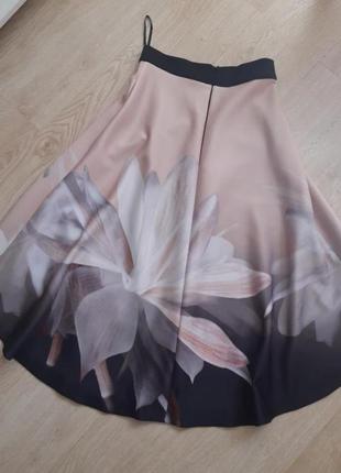 Шикарная эксклюзивная юбка с цветком неопрен