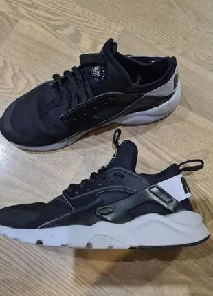 Кроссовки nike huarache 36.5