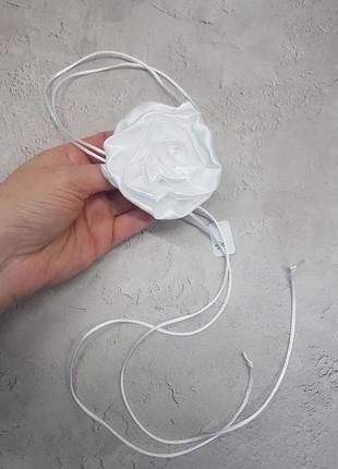 Чокер роза цветок на шею роза белая диаметр 7 см