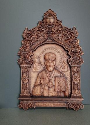 Икона Николай Чудотворец в резном деревянном киоте Размер 18 х...