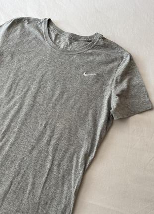 Nike серая футболка, размер l