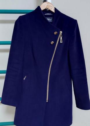 Красивое фабричное пальто nio collection 46р