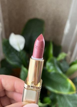 Помада лореаль l'oreal color бруce