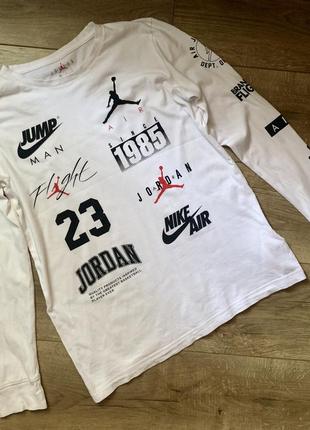 Футболка лонгслив air jordan jumpman level up multiligo ls tee.s