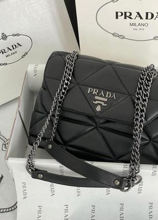 Модная женская сумка prada nappa spectrum black кросс боди прада
