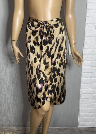 Сатиновая юбка миди в леопардовый принт boohoo, xxxl 54р