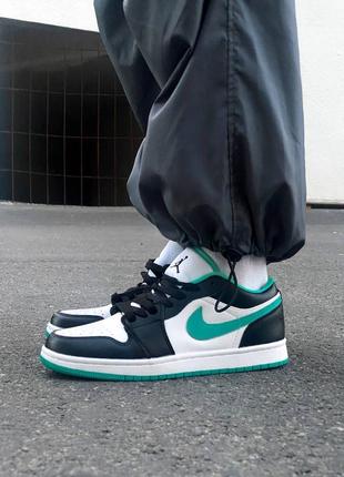 Air jordan 1 low 2024 mystic green on feet