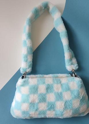 Плюшевая сумочка багет (голубая с белым)