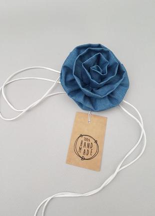 Чокер роза цветок на шею роза джинс (деним), диаметр 8 см