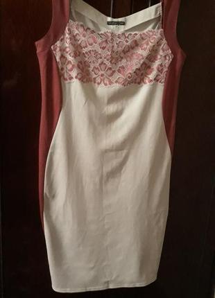 Приголомшливе плаття ліловий колір з білим нове