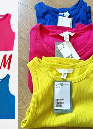 Топ від h&m і різних кольорах