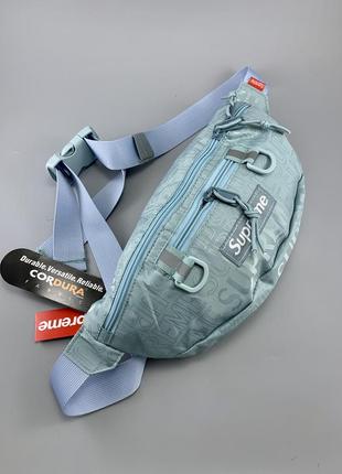 Бананка / сумка supreme waist bag ss19 в блакитному кольорі