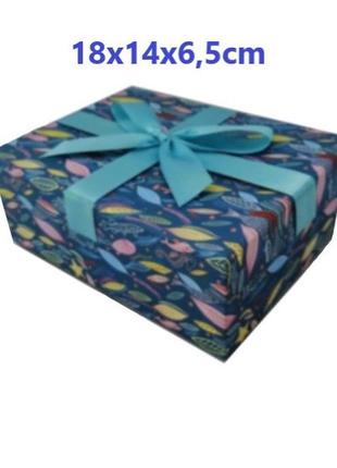 Коробка для упаковки подарунків 18x14x6,5cm