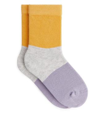 Шкарпетки arket colour blocking socks