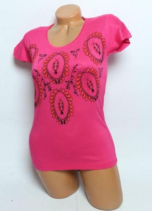 Розовая женская футболка 44-46 размер