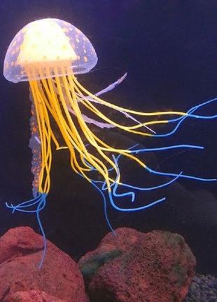 Силиконовая оранжевая медуза в аквариум - диаметр шапки 5,9см,...