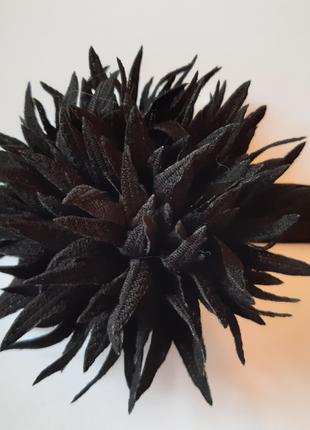 Детская красивая повязка черная - окружность 38-60см, цветок 9см