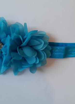 Детская голубая повязка с цветком - размер универсальный (на р...