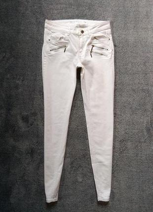 Стильные белые джинсы скинни charles vogele, 38 размер.