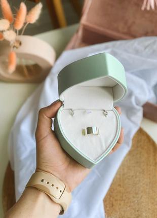 Новый футляр-коробочка в форме сердца для кольца и сережек, це...