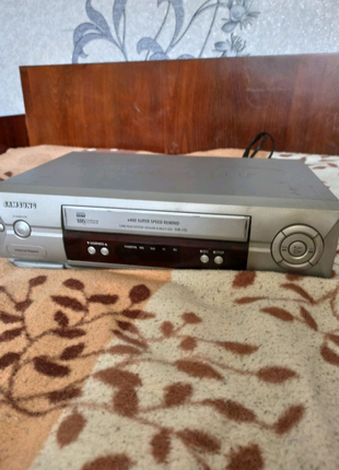 Продам video cassette recorder Samsung SVR - 155